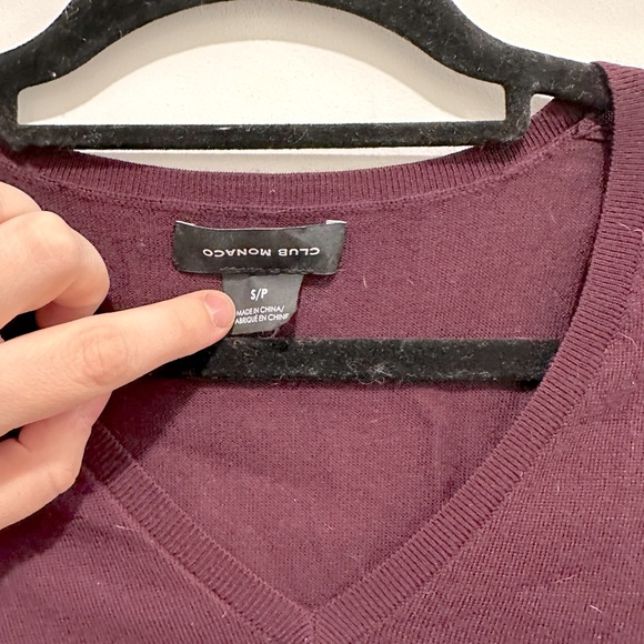 Club Monaco, merino sweater, maroon, size S, good condition. - Picture 2 of 3